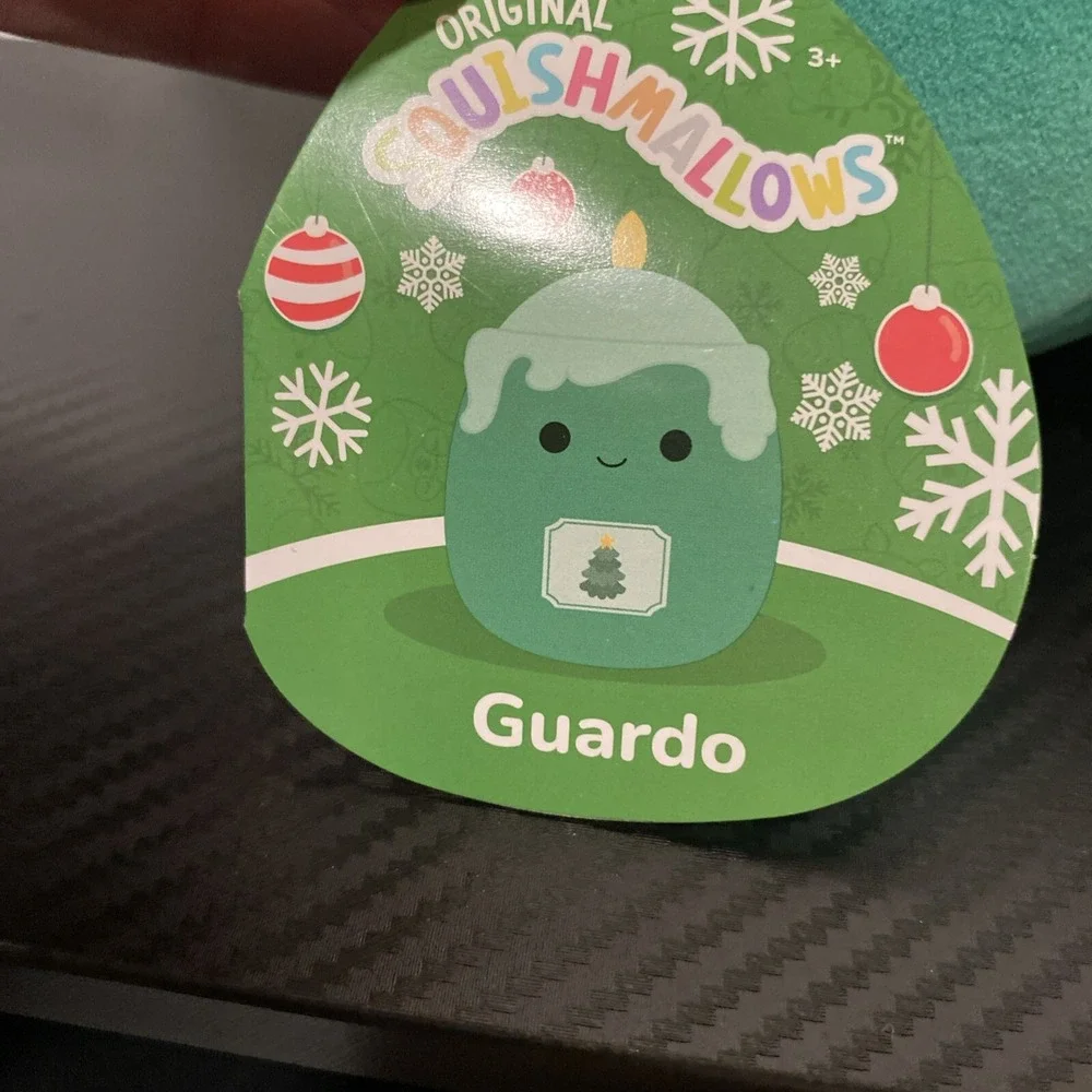 Squishmallows Guardo the Green Christmas Candle 5